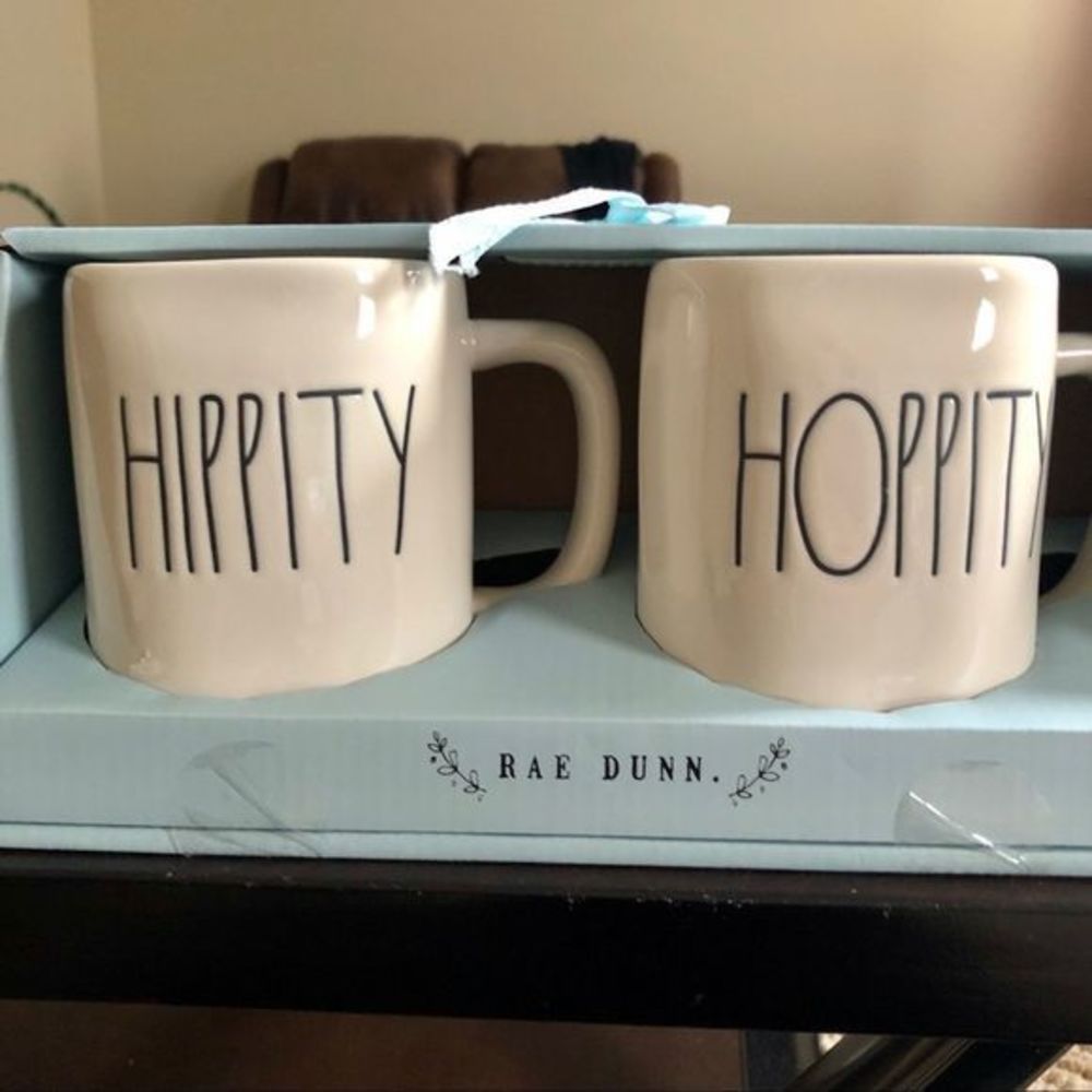Rae Dunn Mug Set